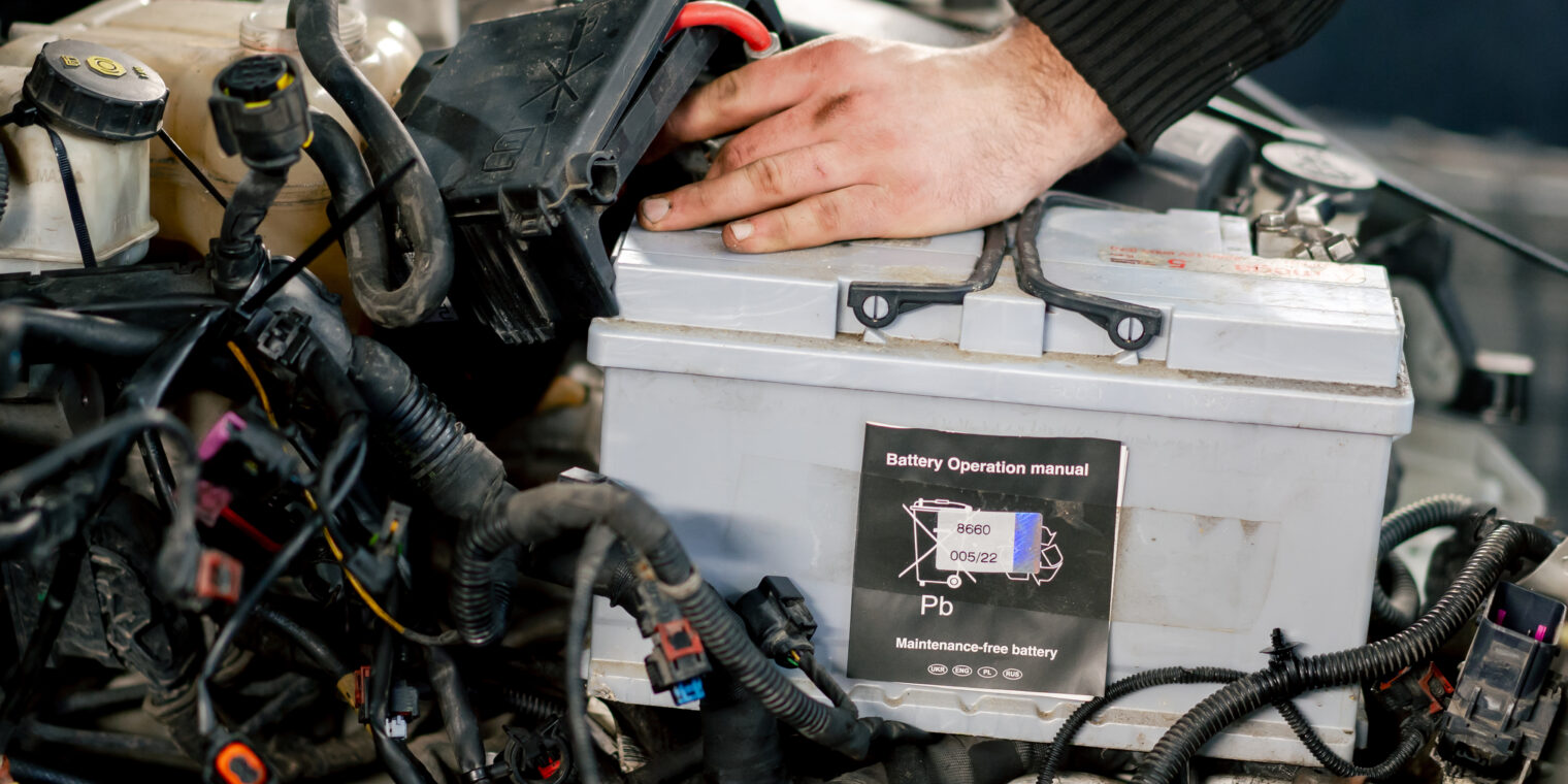 How to Know If Your Car Battery Is Dead